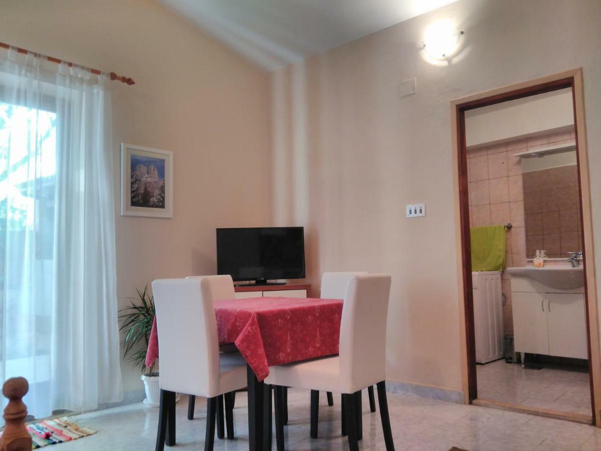 Apartmani Vinka Medulin Exterior photo