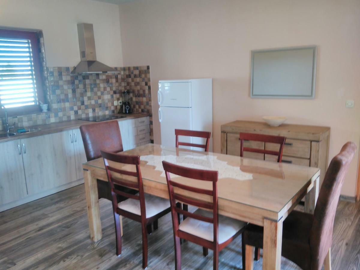Apartmani Vinka Medulin Exterior photo